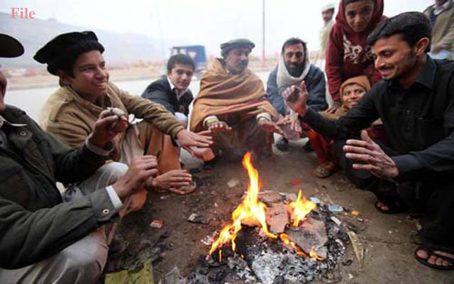 سردی سے ٹھٹھرتے لاہوریوں کو محکمہ موسمیات نے خوشخبری سنا دی