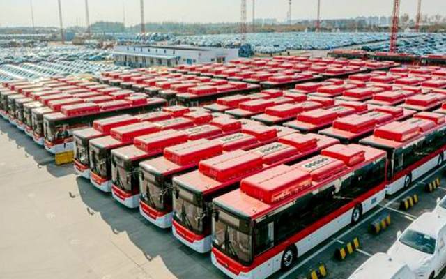 200New busses will be purchased for Lahore