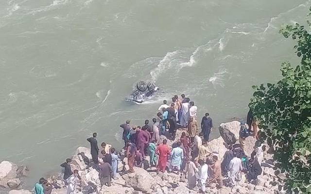وادی نیلم، لاہور سے جانیوالے سیاحوں کی گاڑی کو حادثہ، 4 جاں بحق