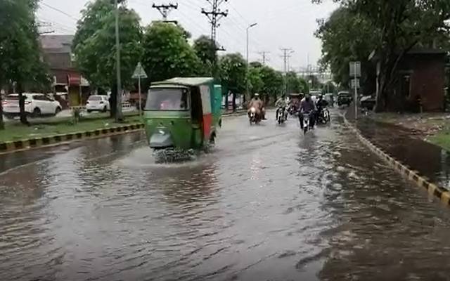 Lahore heavy rain