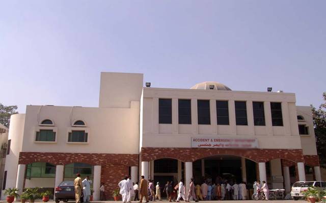 Service hospital Lahore ,one bed three patients