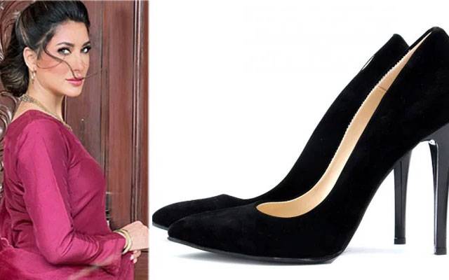 Mehwish Hayat Shoes