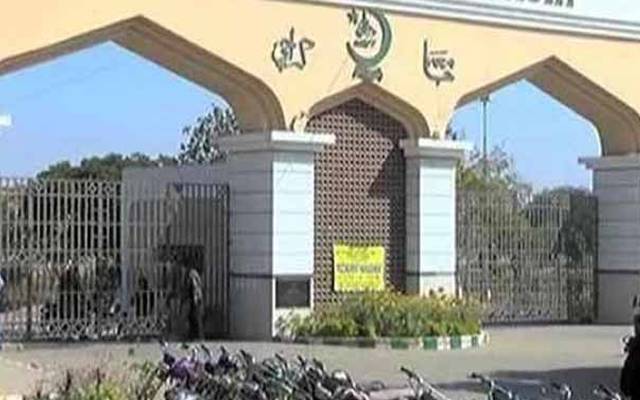 Ban on new recruitments in Sind