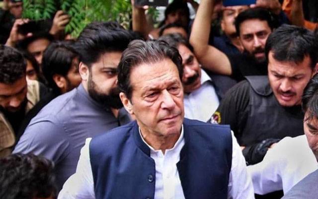 توشہ خانہ کیس میں عمران خان کے ناقابل ضمانت وارنٹ گرفتاری جاری