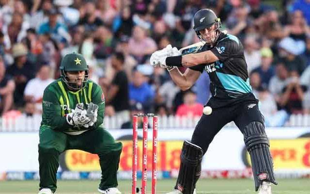 New Zealand set Pakistan a target of 195 runs to win Pi News | Pi News