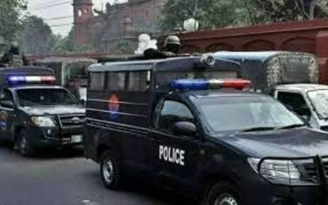 لاہور پولیس نے ڈکیتی و چوری میں ملوث106 گینگز کے230ممبران گرفتار کرلیے 