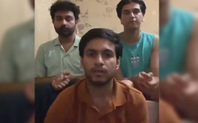 صورتحال یکسر بدترین ہے، کوئی مدد کو نہیں آیا، ہم بلڈنگ میں محصور ہیں، طالبعلم کا بیان 