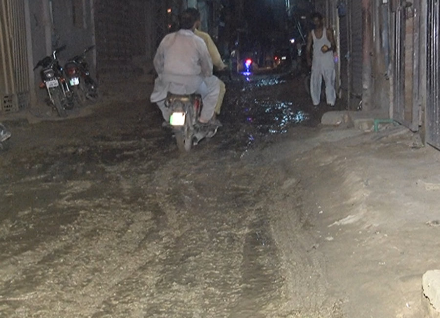 Baraf Khana Wali Gali, Jail Road, City42 