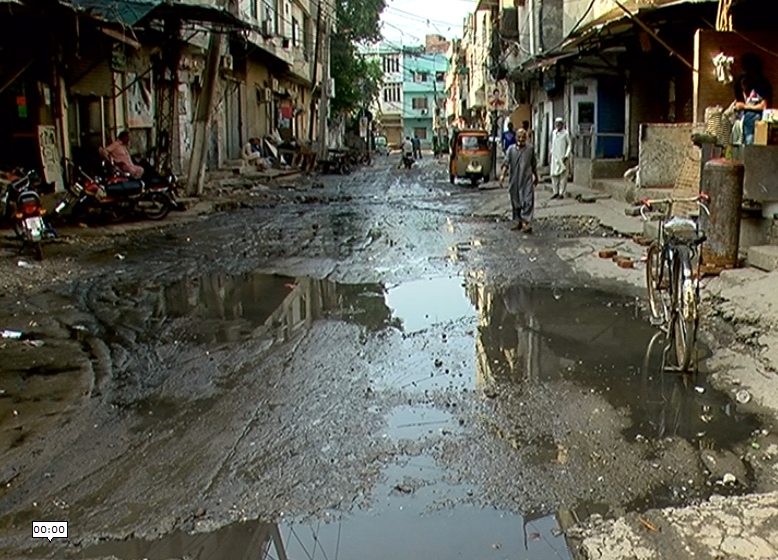 Jan Mohammad Road Nawab Town, City42, Lahore sewerage crisis, 