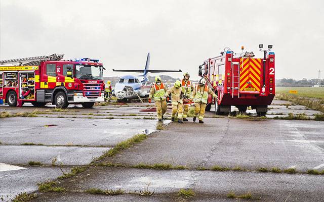 Runway, Karachi Airport, Bird hit accident, flight abandoned, Karachi