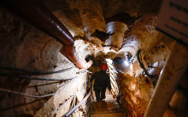 Israel Lebanon conflict, Border tunnels of Hezbollah, City42 