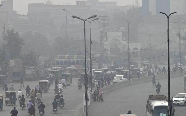 فضائی آلودگی میں بتدریج اضافہ، لاہور آلودہ ترین شہروں میں دوسرے نمبر 