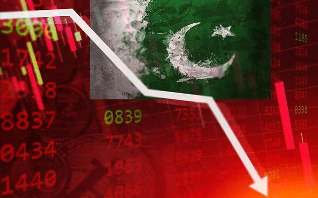 آئی ایم ایف بیل آؤٹ پیکج نہ ملنے سے پاکستان کے ڈیفالٹ ہونے کا خطرہ 