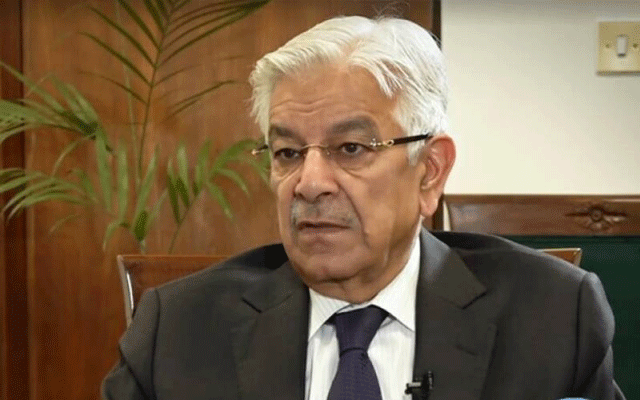 Khwaja Asif, Ban on PTI is under consideration, City42 