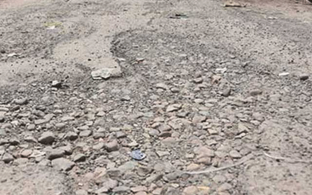 Atari Road broken, City42, Civic problems, Lahore