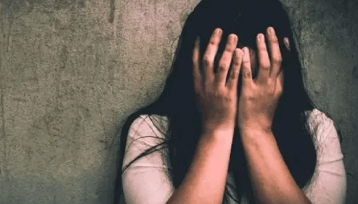 سکول گارڈ  نے  12 سالہ بچی کو  زیادتی کا نشانہ بنا ڈالا